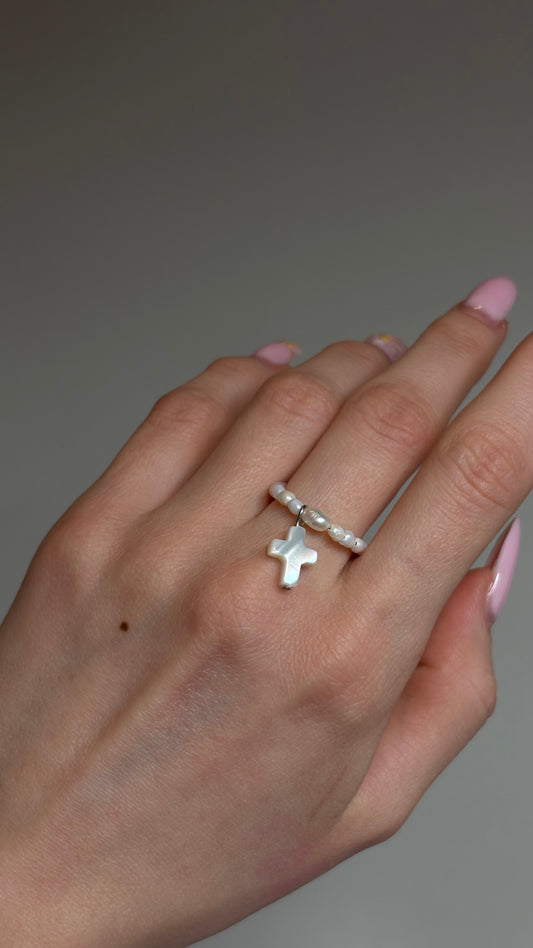 Pierścionek “Pearl Cross” 🤍